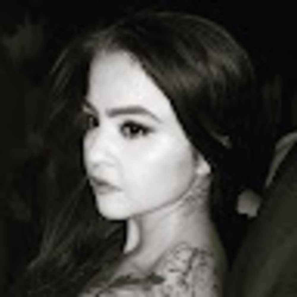 Meet your Posher, Charmaine